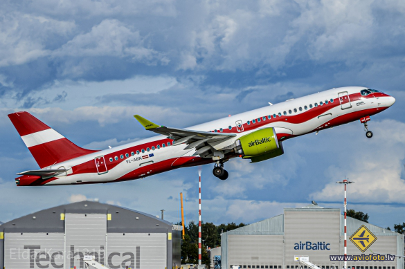 Airbus A220-300